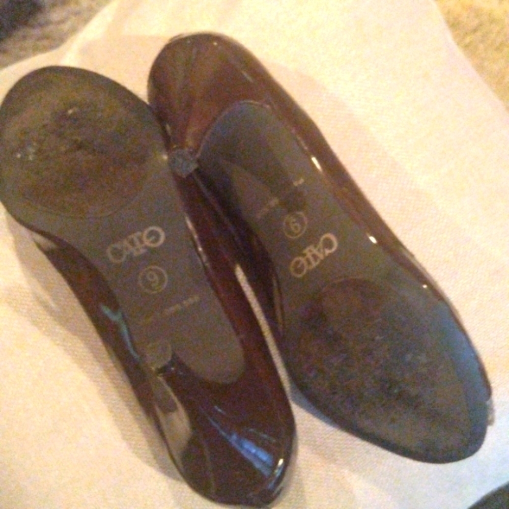 Ladies Shoes - Picture 9 of 11